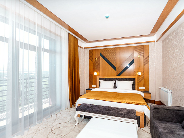 Номер «Джуниор сюит»